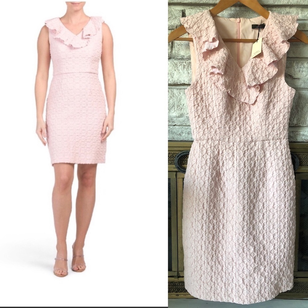 𝅺NEW Trina Turk Textured Floral Lined Feminine Pink Midi Stretchy Size 0 Dress